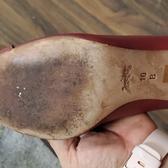 Coach Bowery Pumps /Heels~ 10B - Picture 7 of 7